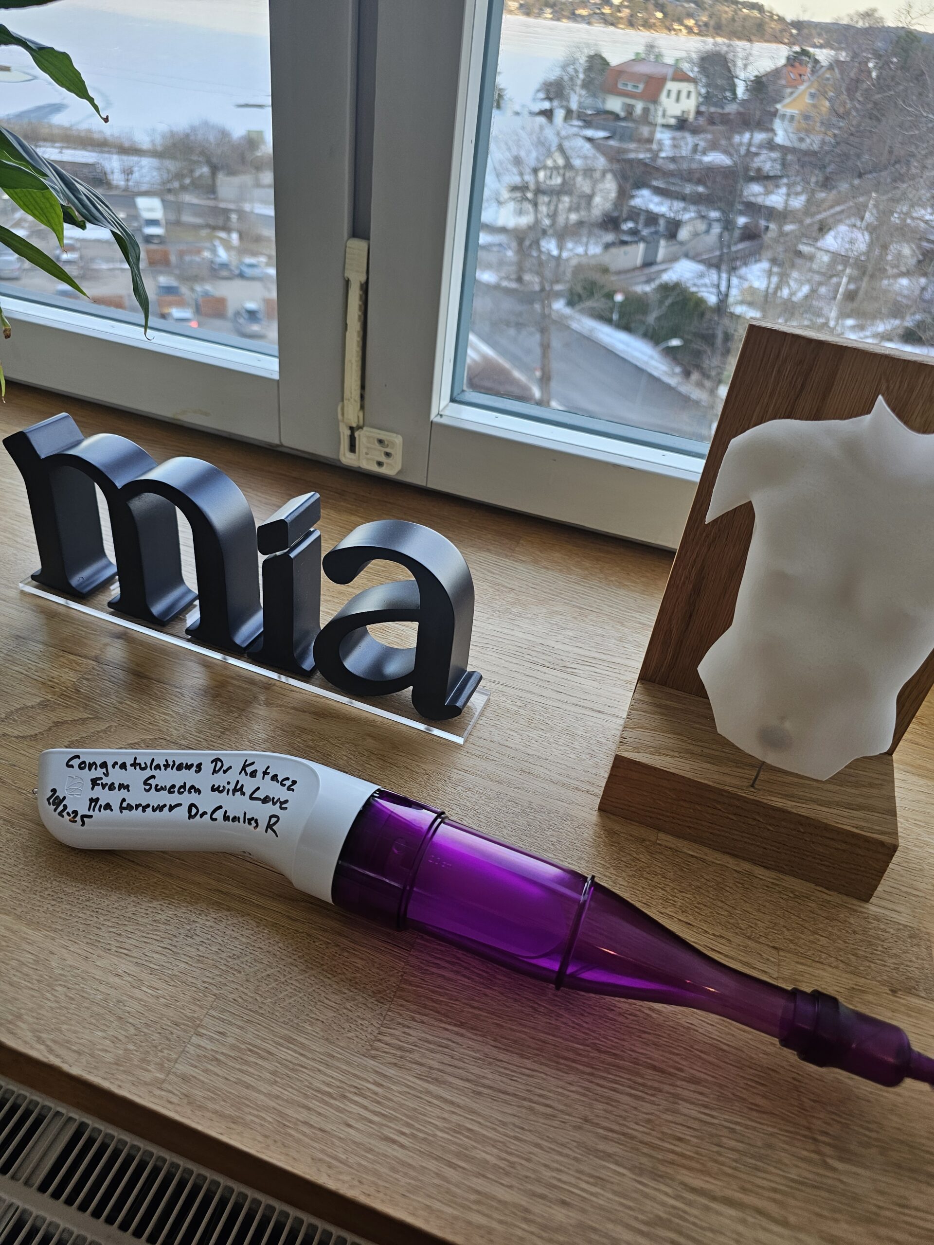 Harmonizacja piersi urządzenie do wprowadzania implantu